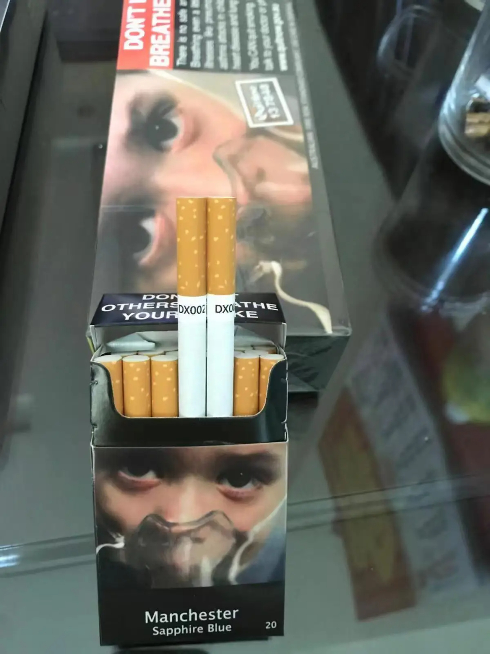 Manchester Lights vs Sapphire Blue: Sapphire Blue Cigarettes (SKU SS-214) product image record